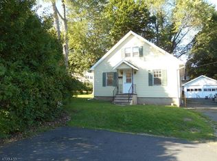 15 Clay St, Wharton, NJ 07885