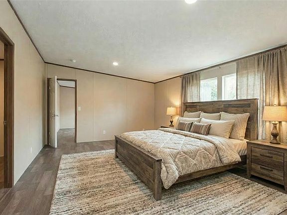 4th image of 12396 HICKS ROAD