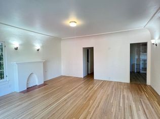 932 E Edgeware Rd #932, Los Angeles, CA 90026