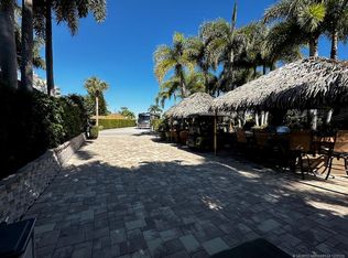 385 NW Boundary Dr, Port Saint Lucie, FL 34986