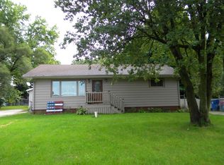 3115 S 3rd St, Niles, MI 49120