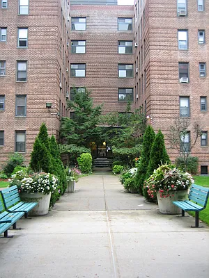 Sold by Big Apple Homes Realty | media 25