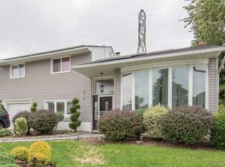 413 Clearmeadow Dr, East Meadow, NY 11554