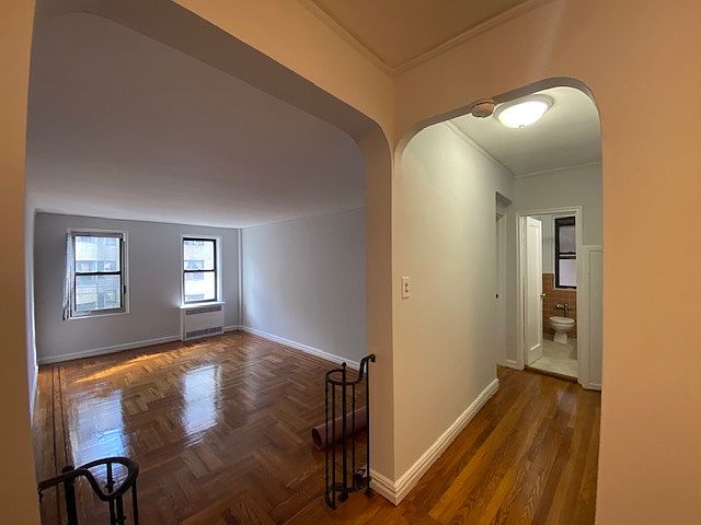 1st image of 729 W 186th St #4B