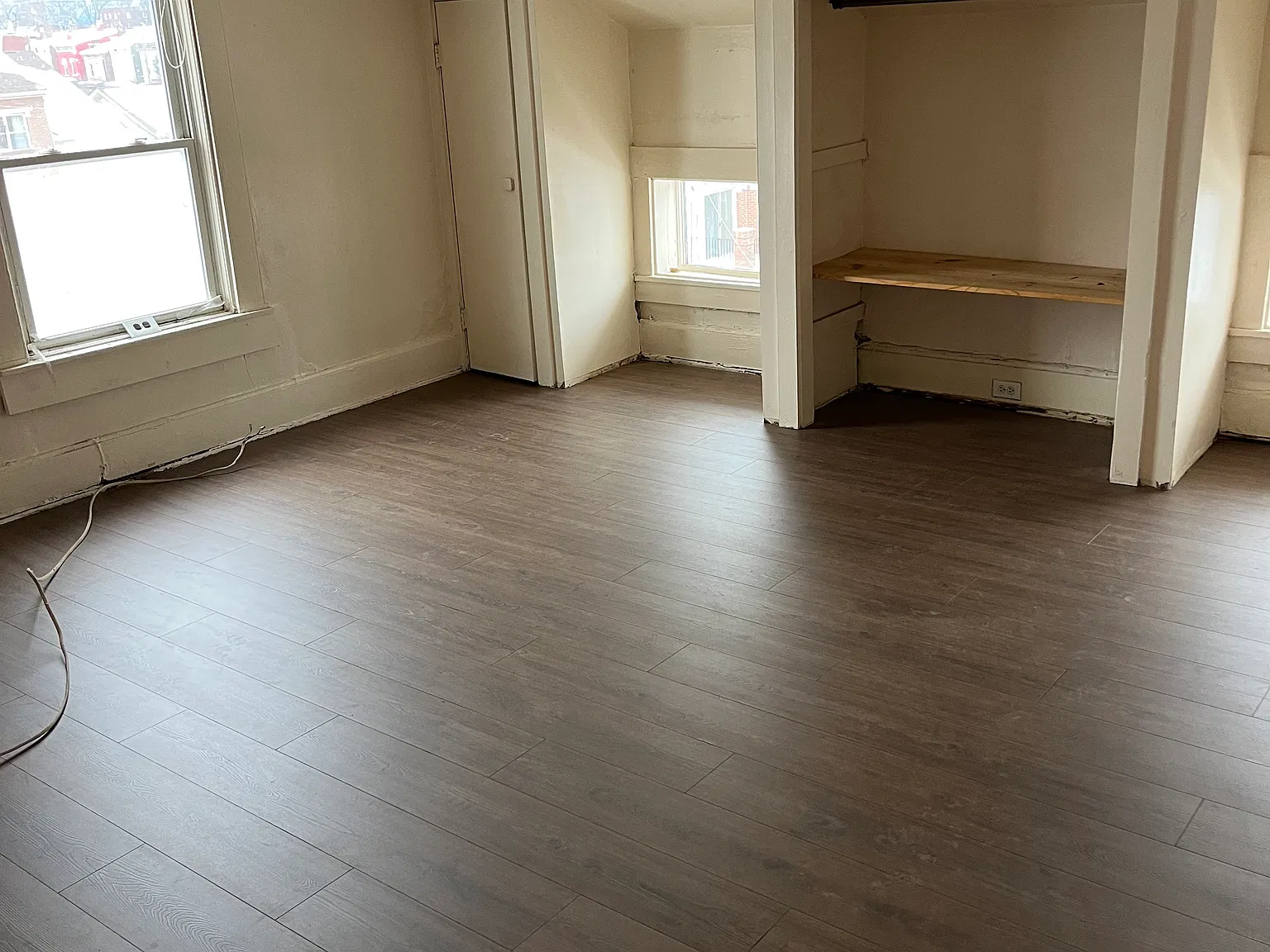 5 bed, 2000 sqft, $3,200 — Photo 4