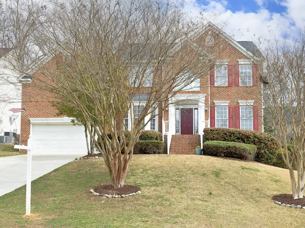 122 Banyon Tree Ln, Cary, NC 27513