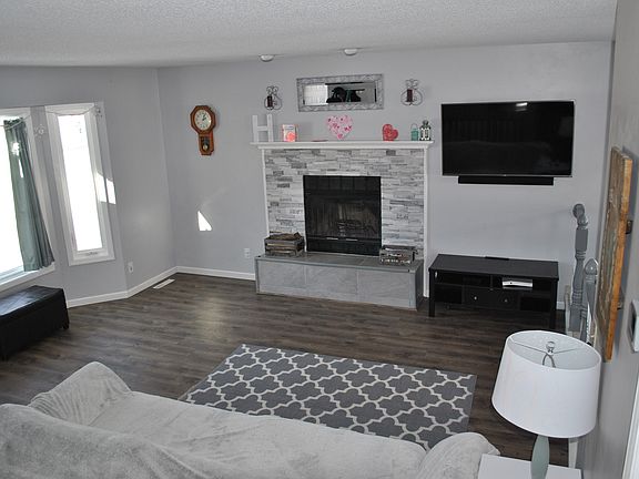 Main floor living room