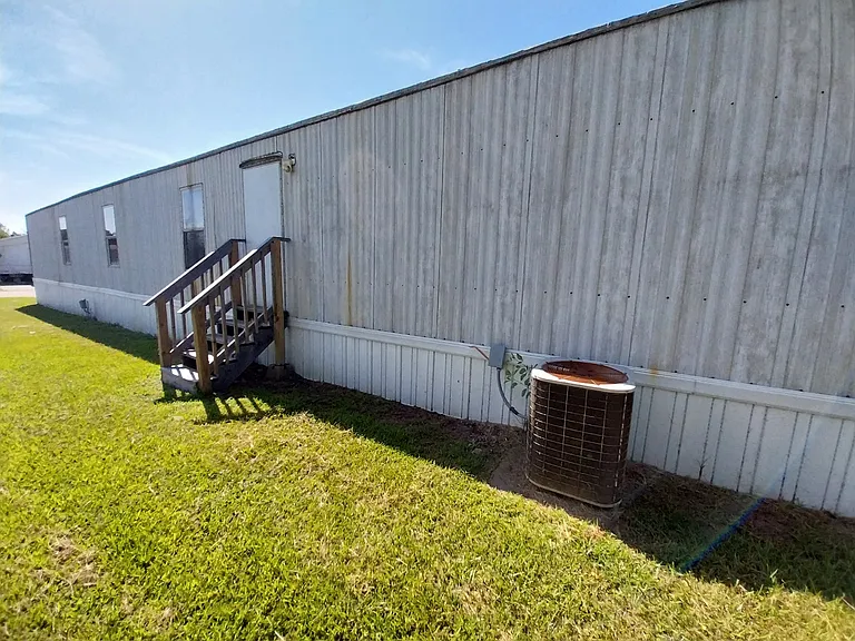 Sunset Ridge MHC — Photo 31