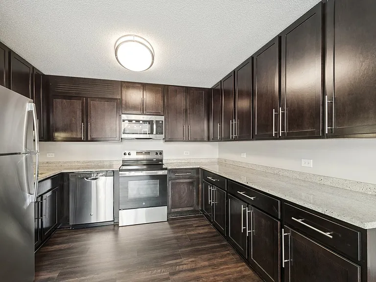 West77 Apartments — Photo 68