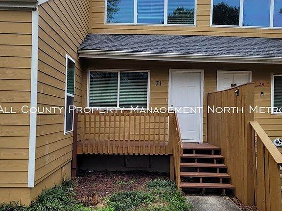 2nd image of 31 Sandalwood Cir #31