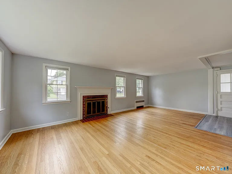 36 Westview Ter — Photo 11