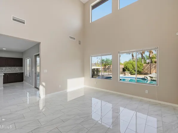 2546 W Cordia Lane, Phoenix, AZ 85085