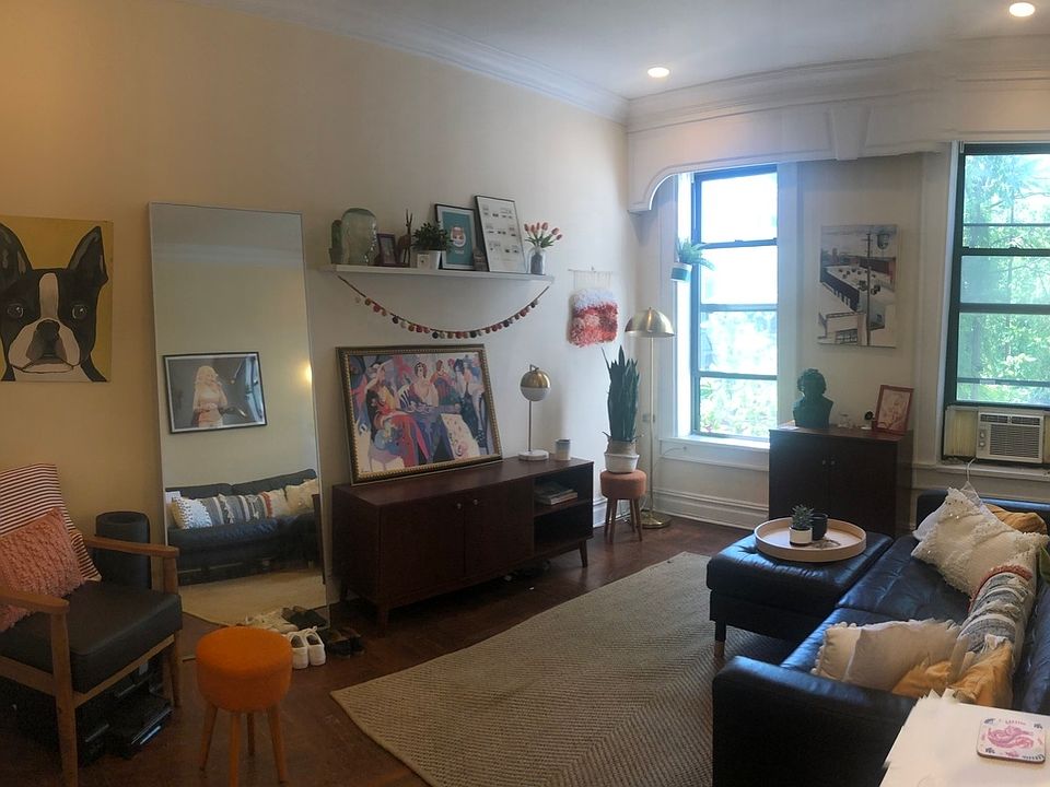 1st image of 322 7th Ave APT 1R