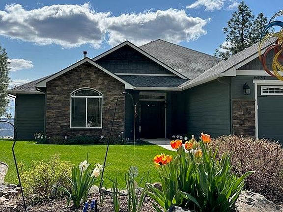 3rd image of 6537 Pine Ridge Way