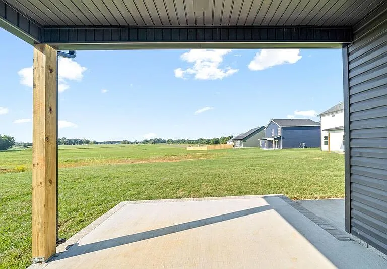 1026 Cherry Acres Dr — Photo 13