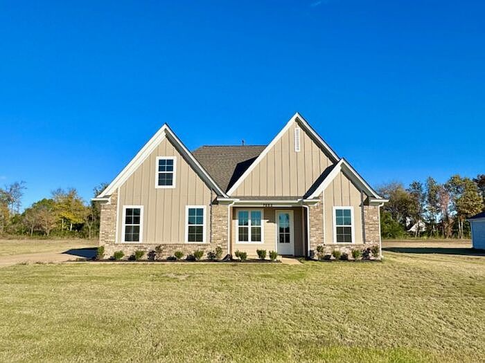 1st image of 7552 Newbury Dr