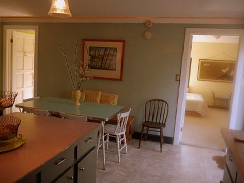 5th image of 2731 Alderwood Ave