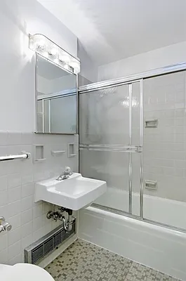 Rented by Compass | media 26