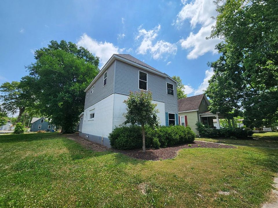 1st image of 1837 N 8th St #0