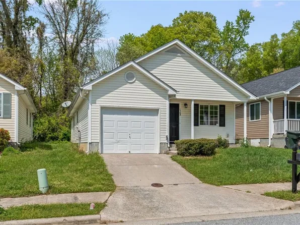 1708 Hertford St, Greensboro, NC 27403