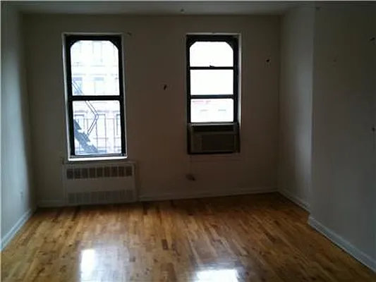 Rented by Mark David | media 23