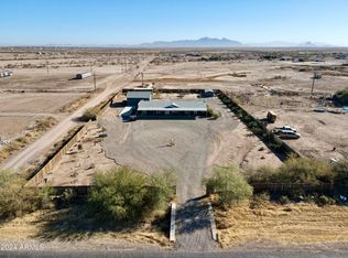 14095 S Overfield Rd, Arizona City, AZ 85123