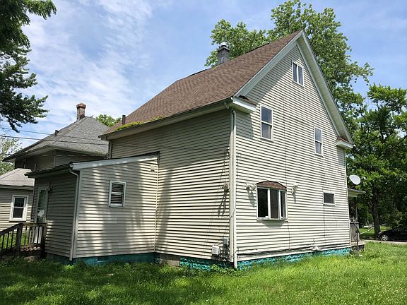 3rd image of 417 N Walnut St
