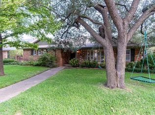 9826 Faircrest Dr, Dallas, TX 75238