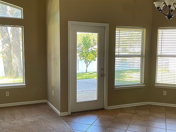 5th image of 1770 Moss Creek Dr