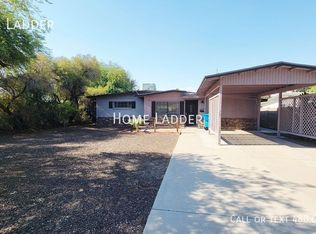 2226 E Mitchell Dr, Phoenix, AZ 85016