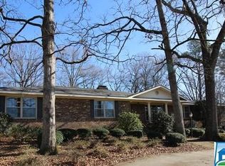 1008 Cloverdale Cir, Talladega, AL 35160