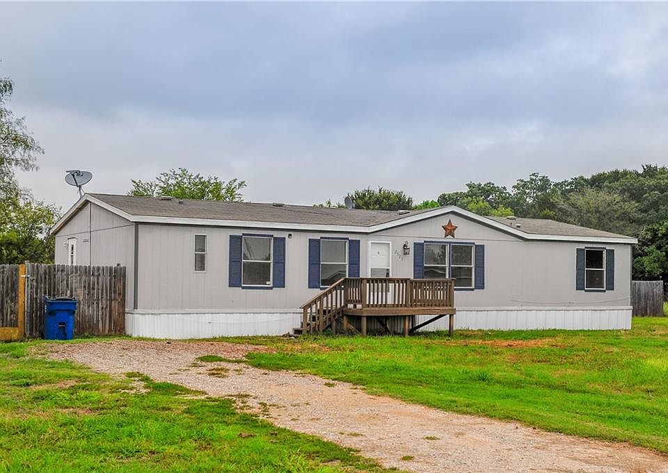1st image of 2525 Cypress Ln
