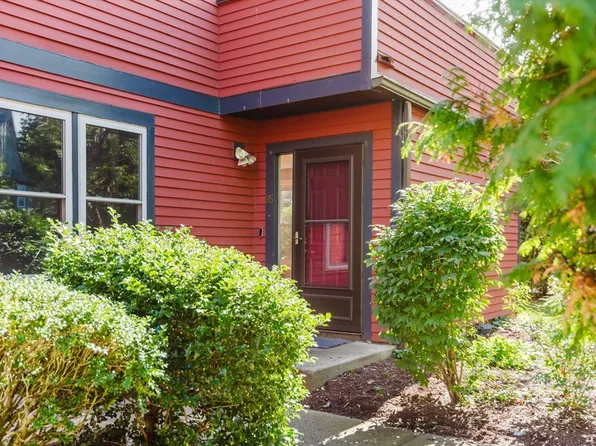 110 Dean St Unit 35, Taunton, MA 02780