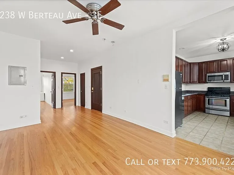 3238 W Berteau Ave #3E — Photo 5