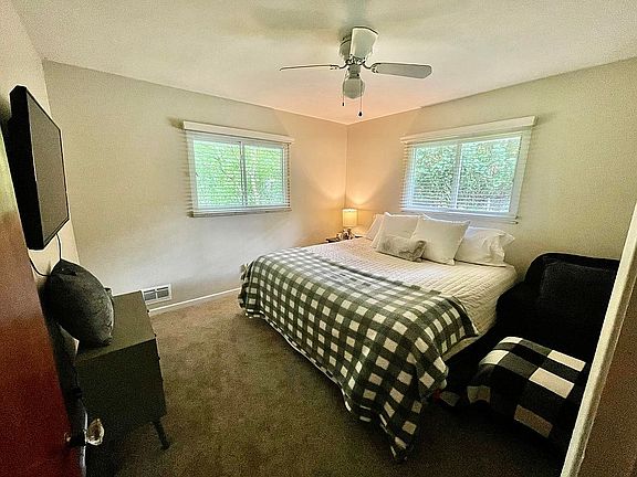 Bedroom #1