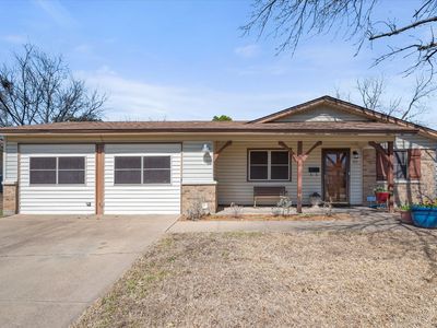 705 E Glendale St, Crowley, TX, 76036