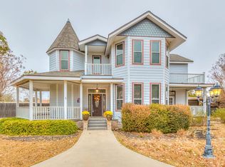 1704 N 10th St, Ballinger, TX 76821