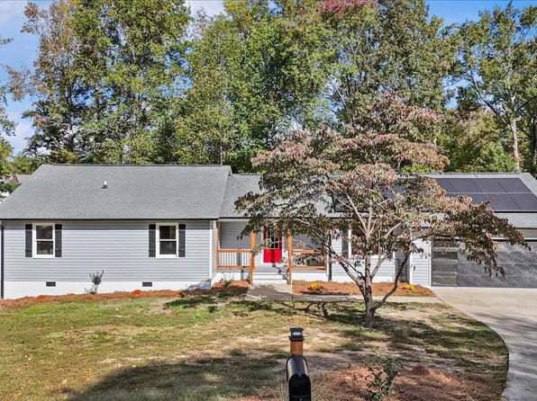 5 Cane Creek Ct, Taylors, SC 29687