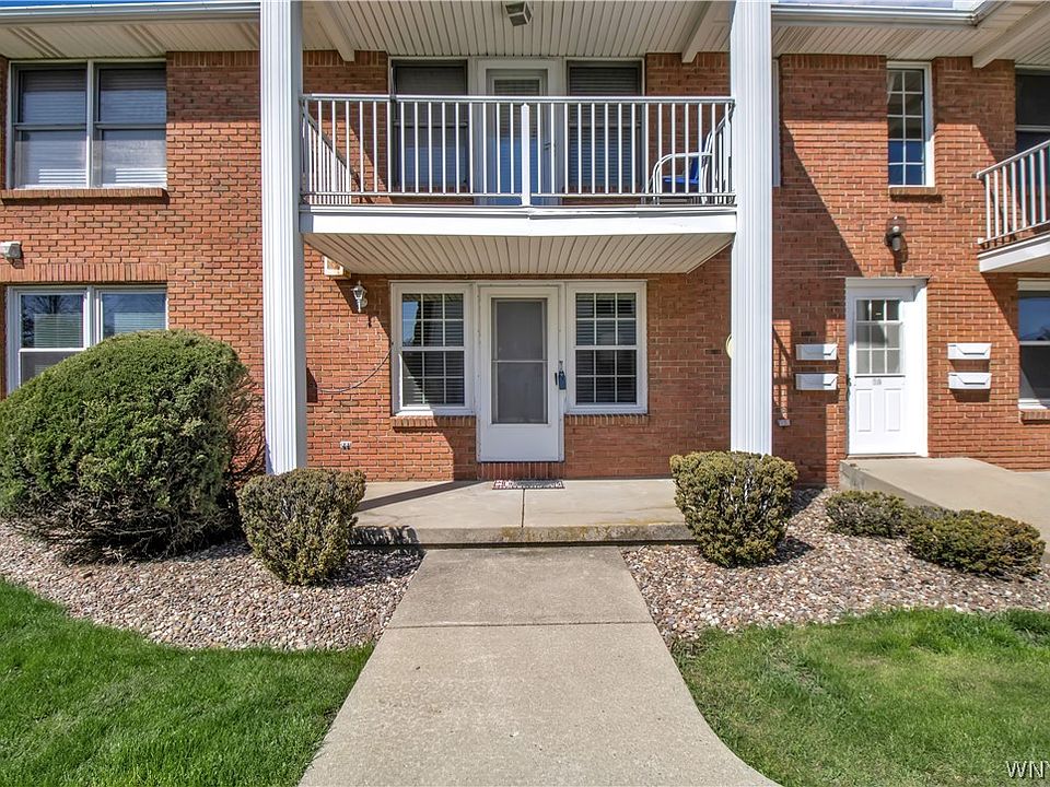 16 Appletree Ct APT 4, Cheektowaga, NY 14227 | Zillow