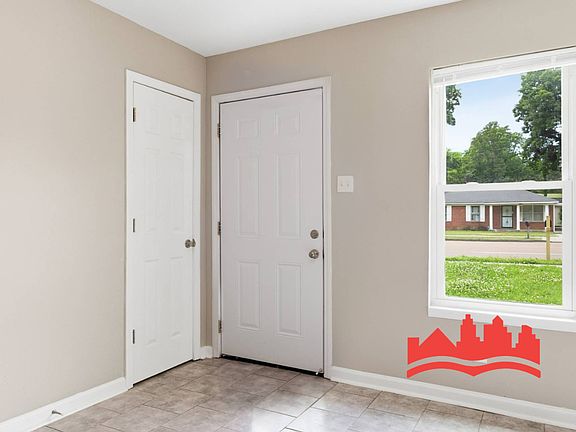4th image of 4148 Double Tree Rd