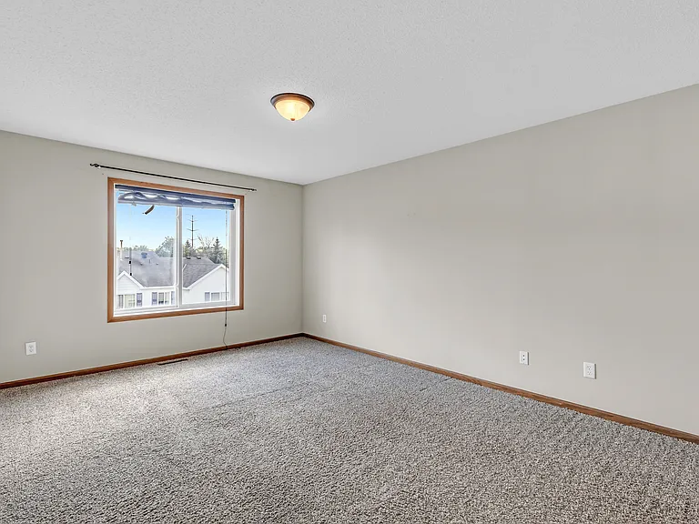 6834 Meadow Grass Ln S — Photo 31