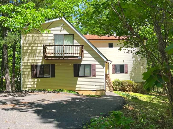 309 Locust Ln, Mount Jackson, VA 22842