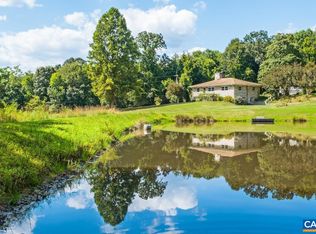 594 High Peak Ln, Shipman, VA 22971