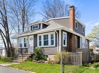 10 Brockton Ave, Quincy, MA 02169