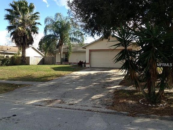 3rd image of 11736 Caruso Dr