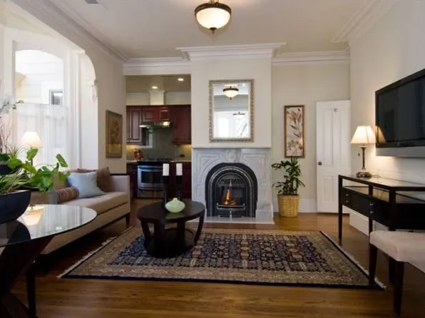 1050 Dolores St APT A, San Francisco, CA 94110