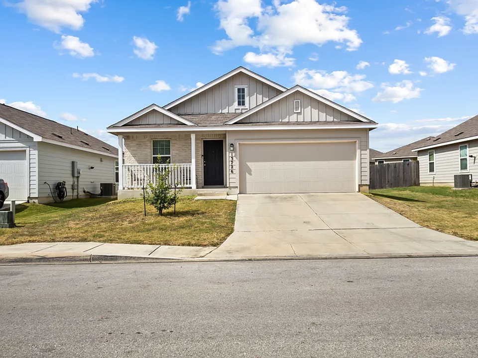 13726 Locklear Way
