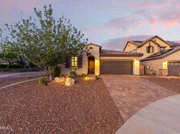 10052 W FOOTHILL Drive, Peoria, AZ 85383