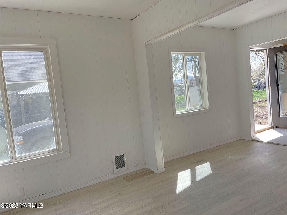 530 A St, White Swan, WA 98952 MLS 23827 Zillow