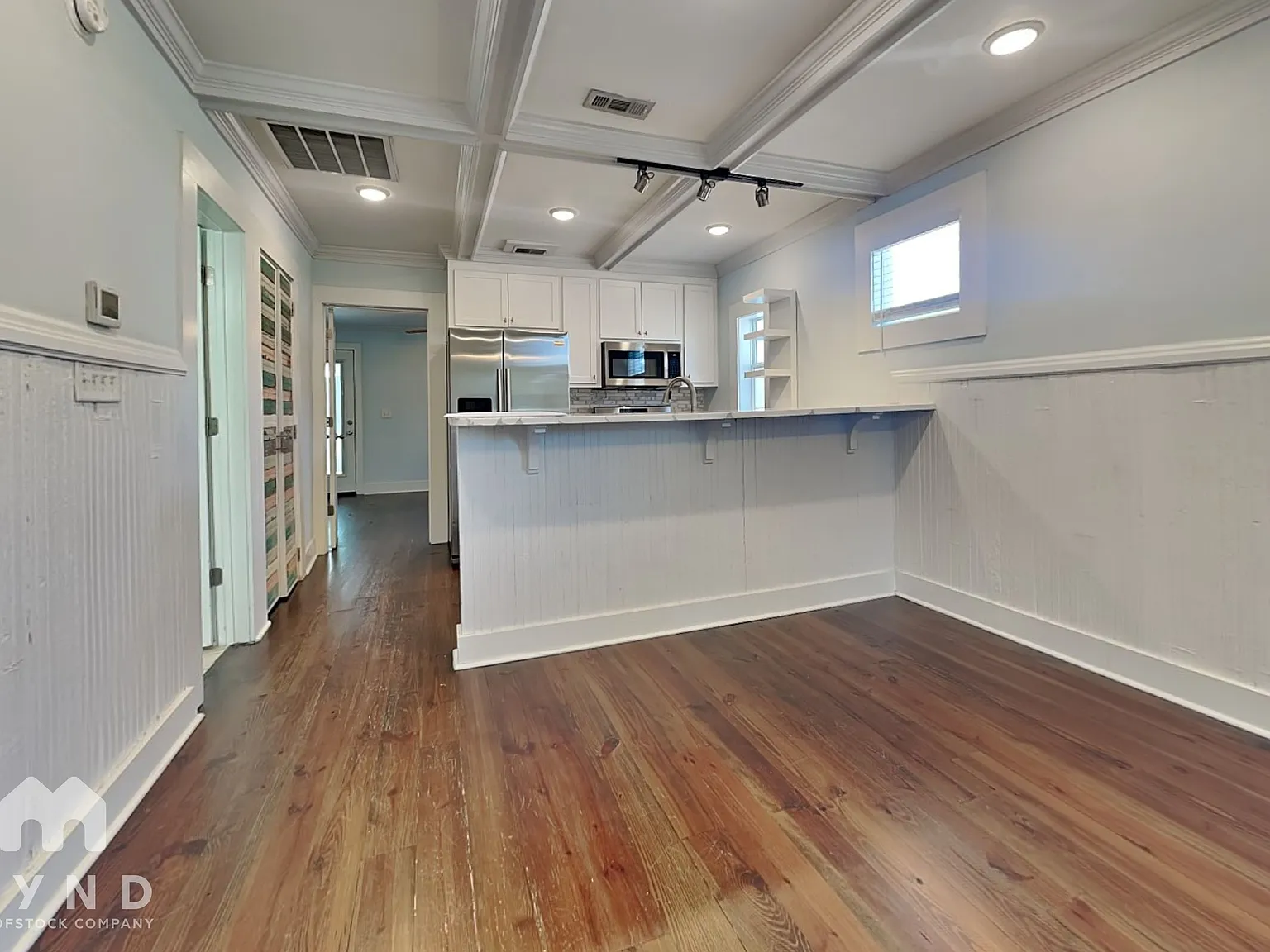 2 bed, 2.0 bath, 892 sqft, $3,350 — Photo 4